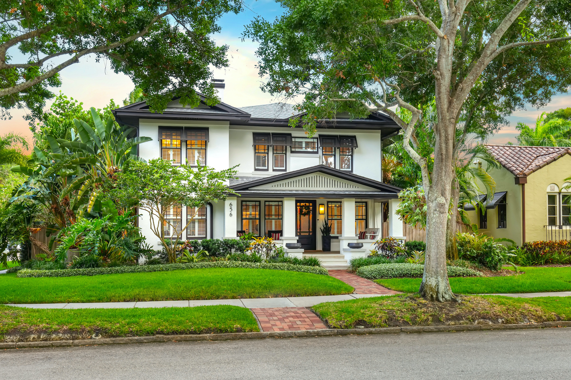 Leslie Minder | Smith & Associates Real Estate | REALTOR | Home
